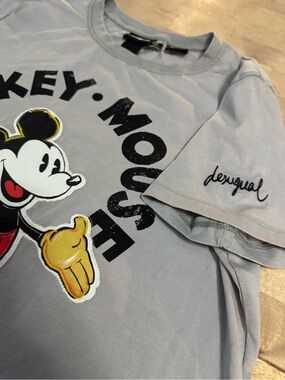 Desigual women’s Disney Light Gray Mickey Mouse Short Sleeve Tee